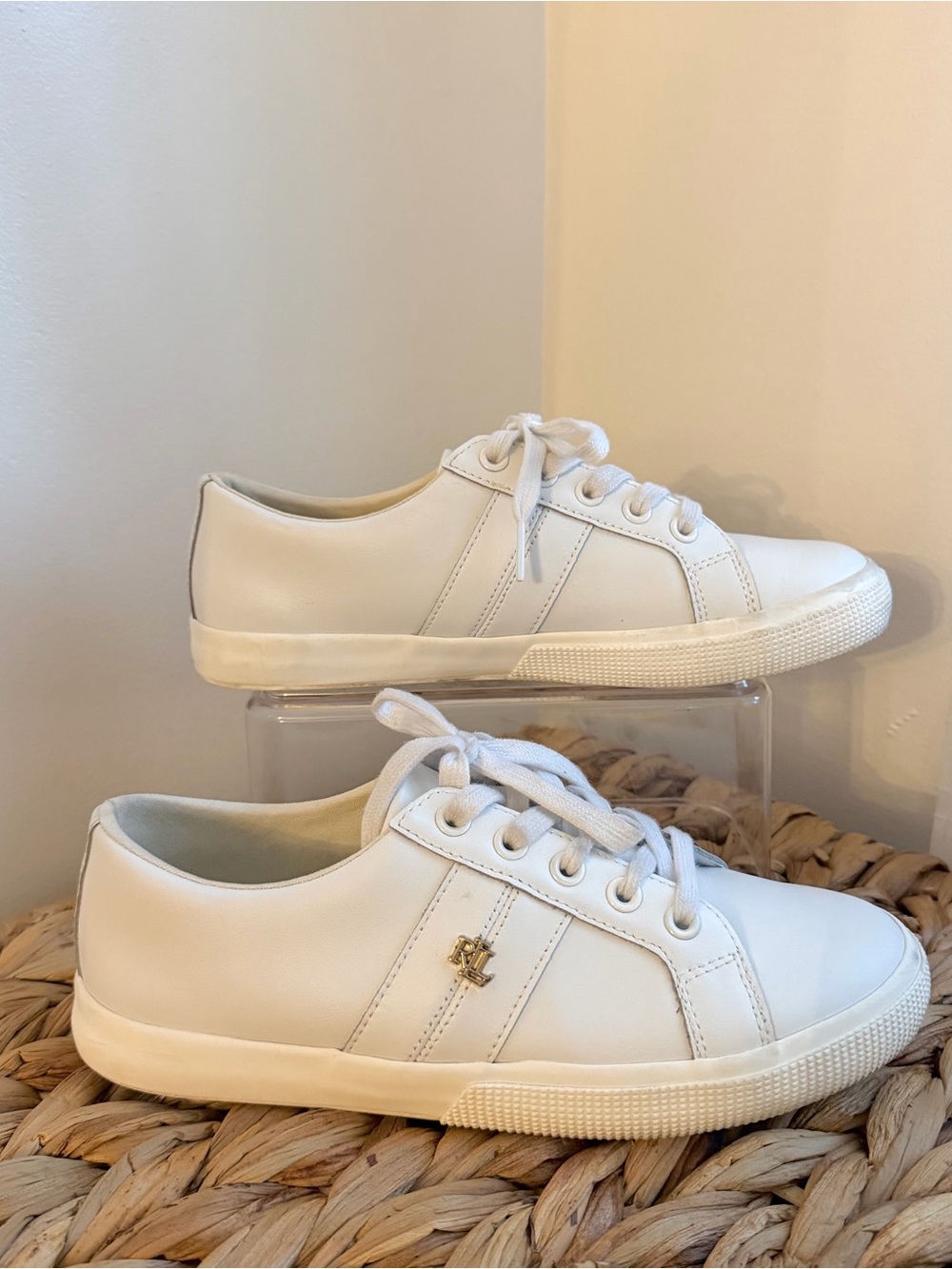 Women’s 7 Ralph Lauren Janson lol White Sports Leather Sneaker